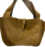 LE 5 À 7 BEA IN SUEDE