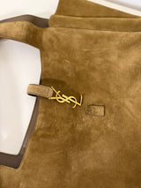 LE 5 À 7 BEA IN SUEDE