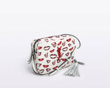 LOU Camera Bag fantasia labbra rosse